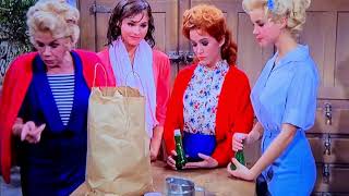 Petticoat Junction dog barking silently . Hilariously funny and incredibly well trained dog