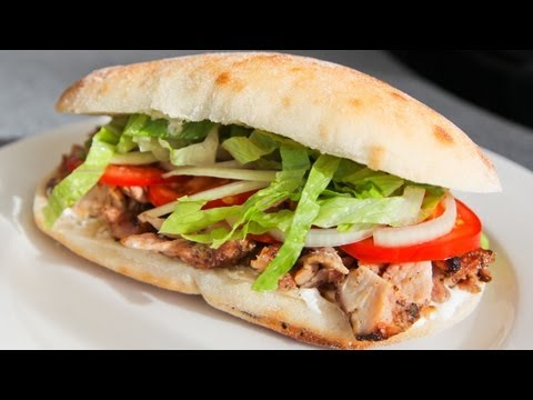 Video: Cách Làm Thịt Gà Tây Kebab