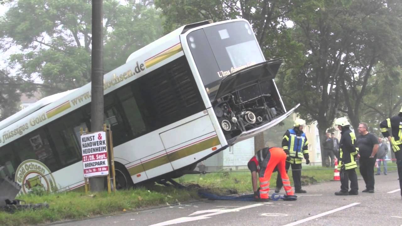 Schwerer Busunfall in Heidenheims Weststadt