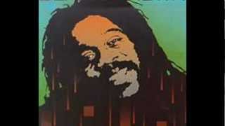 Video thumbnail of "Dennis Brown - Halfway Up, Halfway Down."