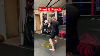 Pivot and Punch  #boxing #kickboxing #mma #boxingdrills