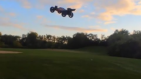 Arrma Typhon 3s Big Jump Bash Session!