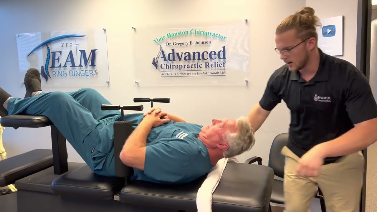 About Our Chiropractic Care In Oakbrook Terrace, IL | The Chiropractic  Connection