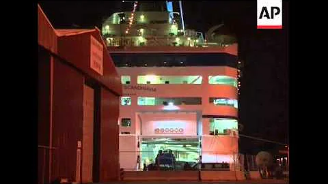 Police detain at least 600 during climate change demonstration