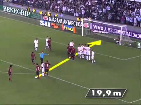 Gol de Falta do Ronaldinho (Por baixo da barreira) contra Santos 4 x Flamengo 5