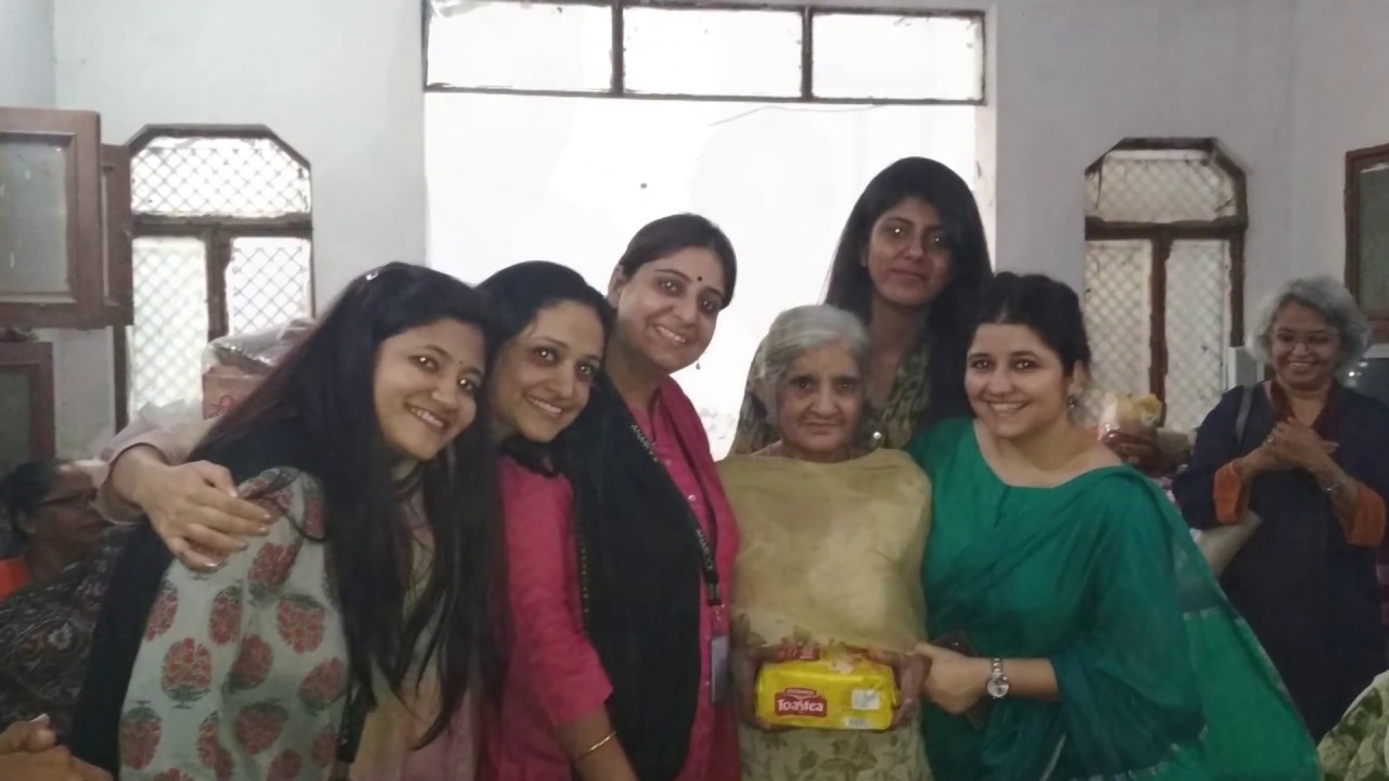 Team ANAROCK spends quality time with the  ‘young at heart’!