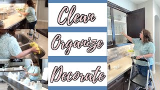 CLEAN AND DECORATE WITH ME | KITCHEN SUMMER REFRESH | HOP AROUND THE HOUSE COLLAB