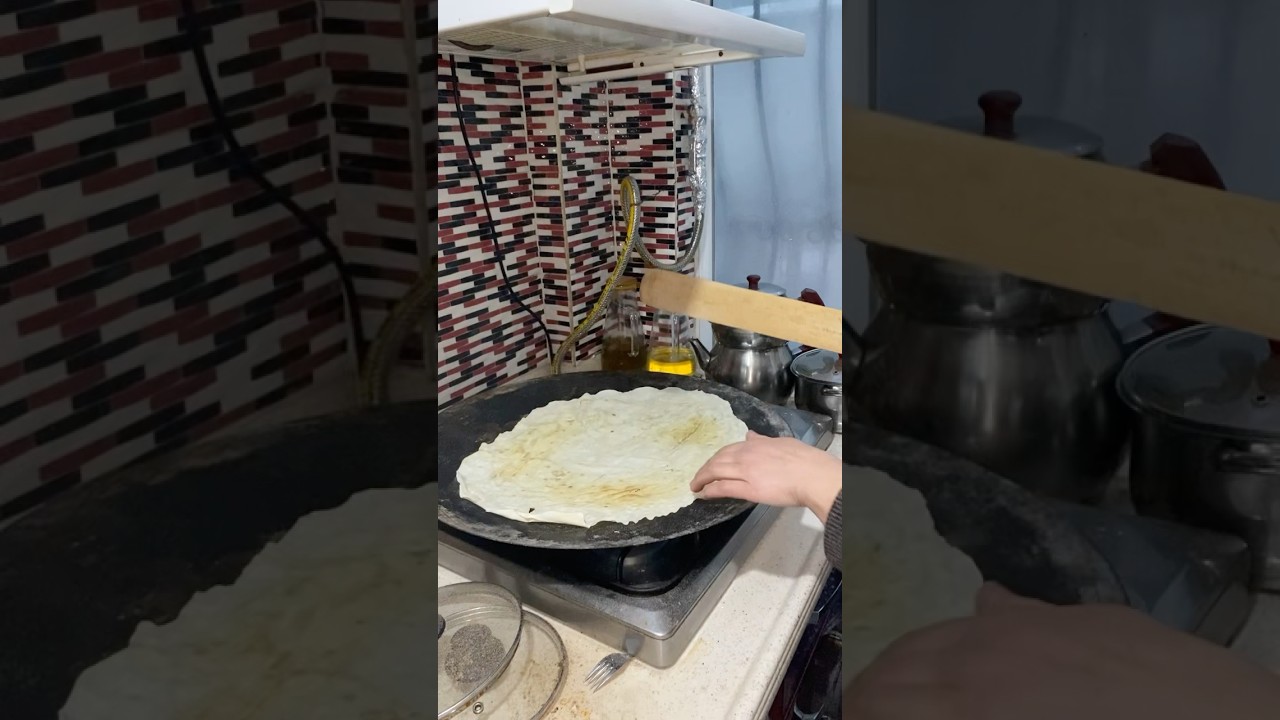 YUFKA YAPTIKK #yemektarifleri #food #köyhayatı #yemek YUFKA YAPTIKK #yemektarifleri #food #köyhayatı #yemek