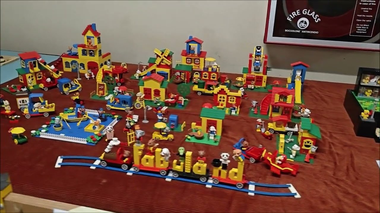 Impression of what you could have seen at BorgoBricks, Scuola Media G. Ungaretti, Borgoricco, It.