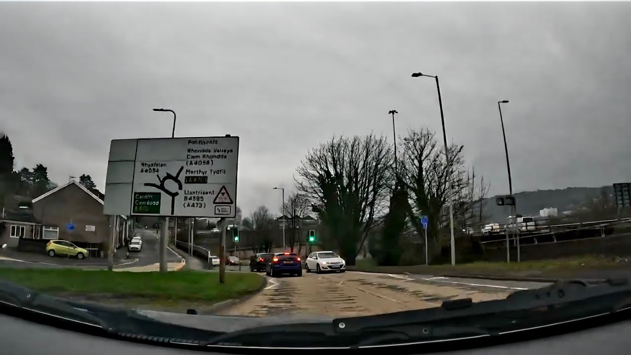 Abercynon Train Station, Cilfynydd - Treforest Tesco Extra [Driving Welsh Roads]