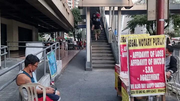 San Antonio, Makati, Metro Manila: Walk tour via B...