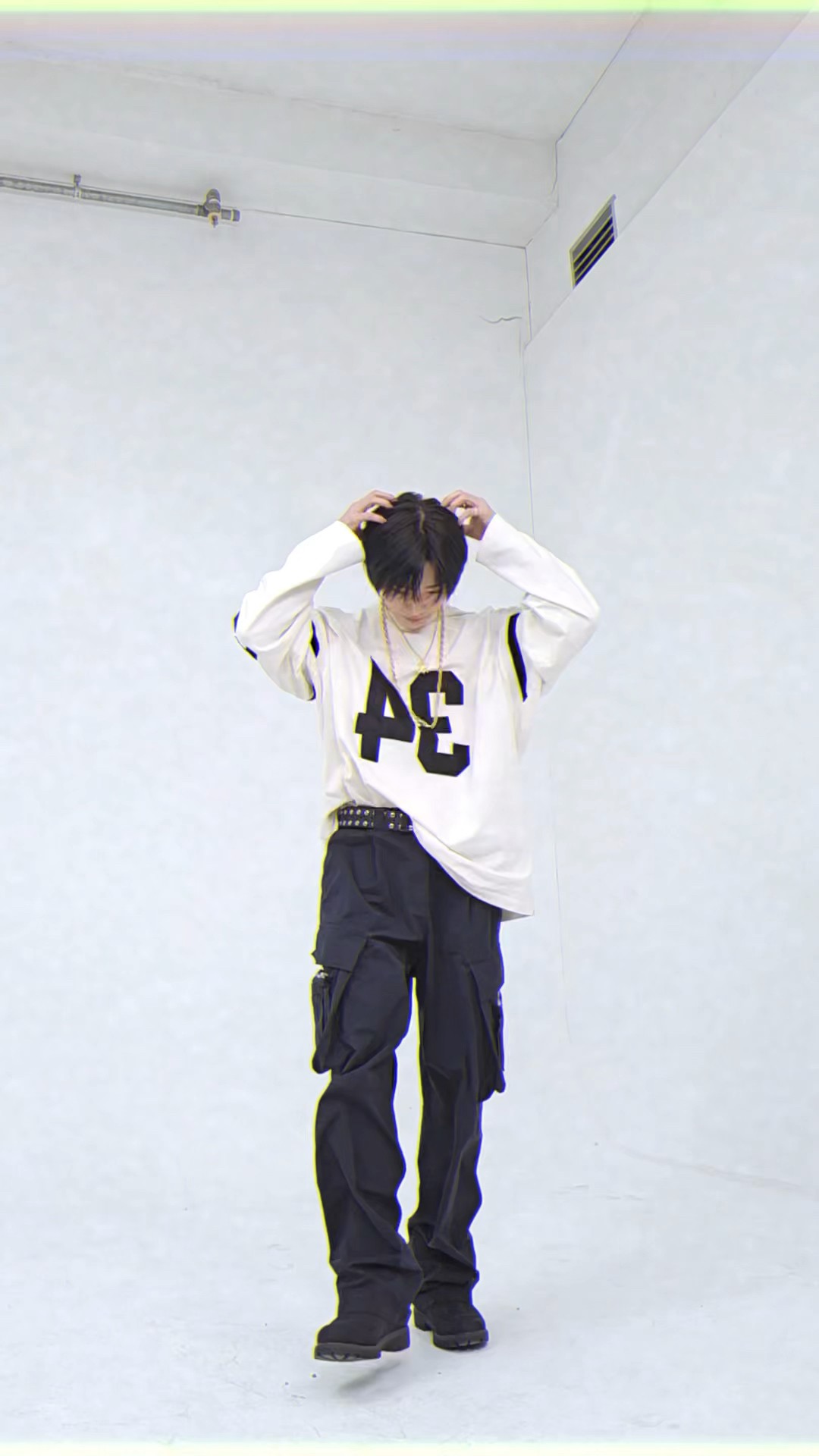 ? on water #StrayKids #스트레이키즈 #아이엔 #I_N #合 #HOP #WalkinOnWater #StrayKidsComeback
