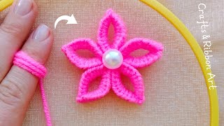 It&#39;s so Cute 💖🌟 Super Easy Woolen Flower Making Idea with Finger - DIY Hand Embroidery Flowers
