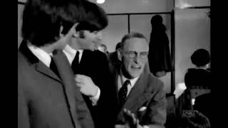 Vignette de la vidéo "The Beatles   Michelle Official"