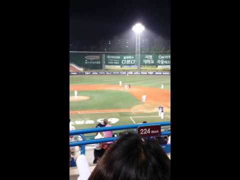 Nexen vs Doosan at Mokdong stadium (1) 080614