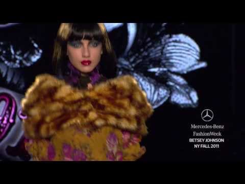 Betsey Johnson FALL 2011 COLLECTION, MERCEDES-BENZ FASHION WEEK