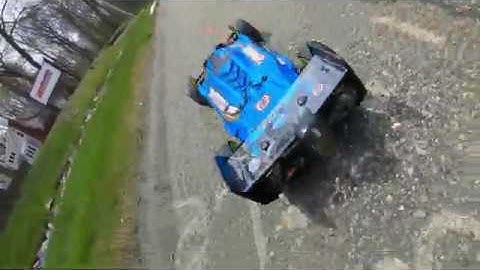 Limitless (arrma) 128 MPH pass, Steering problems are making me slow