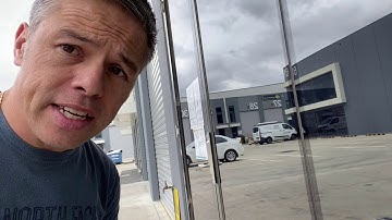 HOBOT 298 Review (Cleaning Factory Windows)