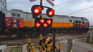 RAILWAY CROSSING 37 | Kompilasi Perlintasan Kereta Api Kabupaten Bandung