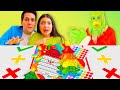 SCAMBIAMO I POP IT CON IL GRINCH! LO TIENI, LO SCAMBI O LO BUTTI CHALLENGE!!
