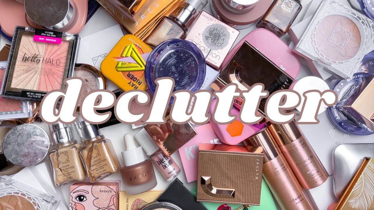 MY BIGGEST DECLUTTER EVER! *highlighter* | Paige Koren
