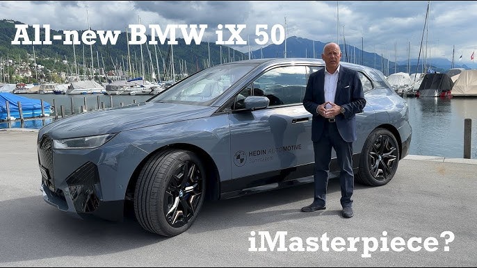 Magischer Farbwechsel im Exterieur: Der BMW iX Flow featuring E Ink.