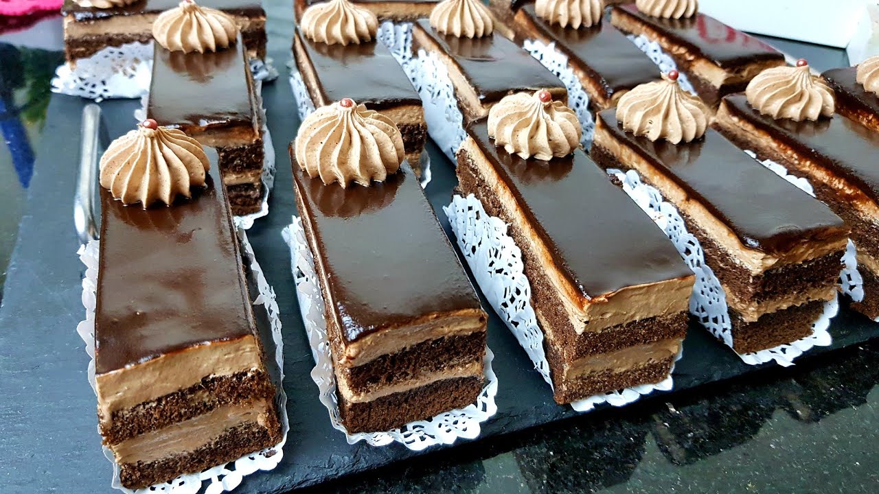 مشروع المقاهي/ اليوم حضرت للمقهى تاع زوجي لي طرونش باتيسري  بذوق الشوكولا 16 قطعة ب 5 بيضات فقط 😋😋