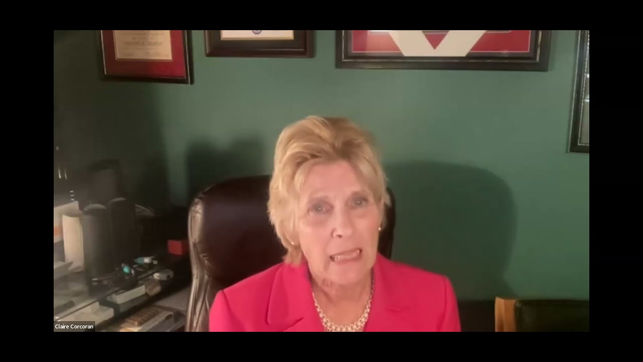 Интервью с Клэр Коркоран, членом окружной комиссии Клермона от Республиканской партии, было задум...