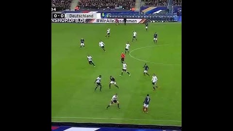 ISIS Muslim Terror Bomb Explosion Attack Paris Stadion France - Germany 13.11.2015