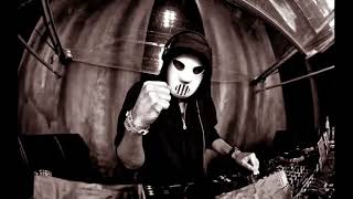 Angerfist & Tripped - Blaze