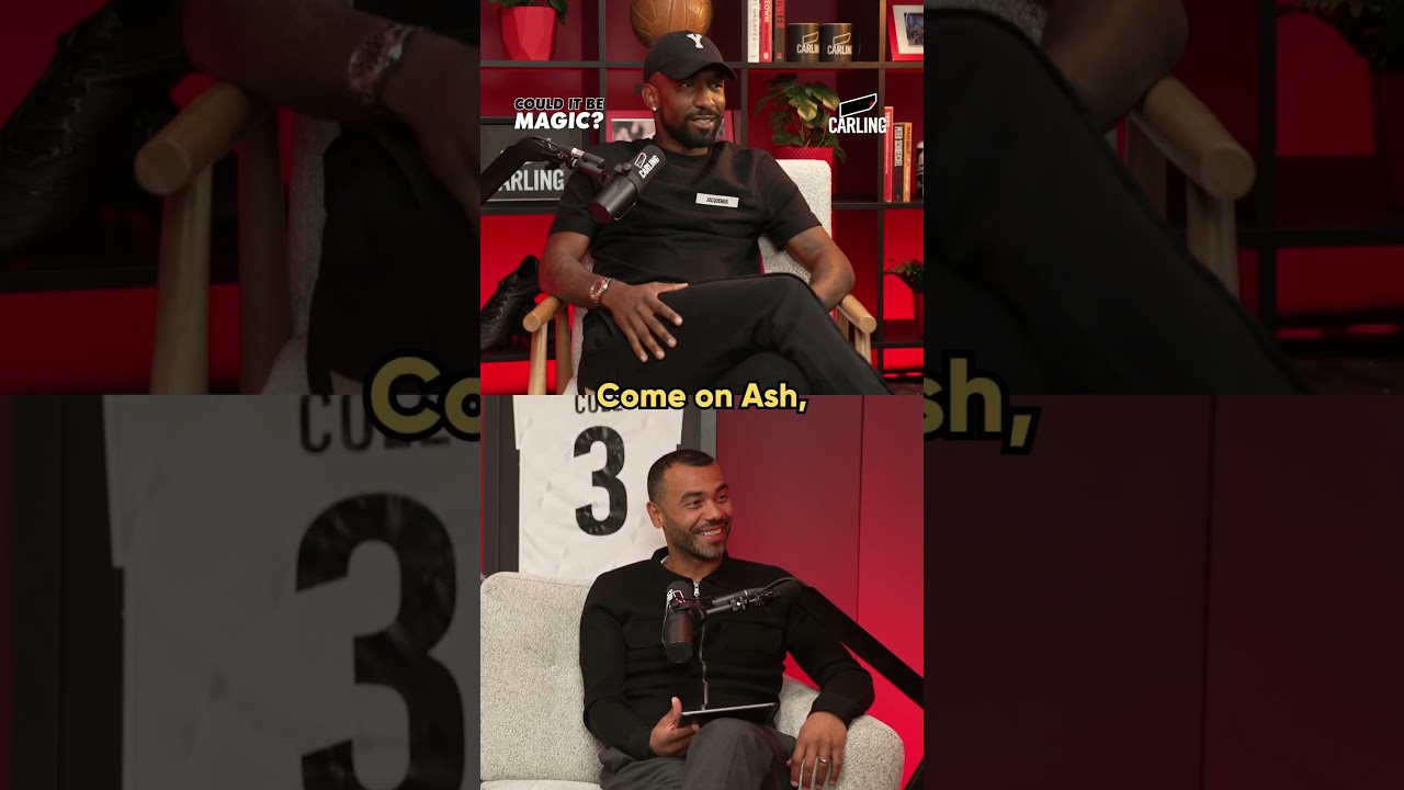 Джо Коул смутился в поезде до Ньюкасла! 😂