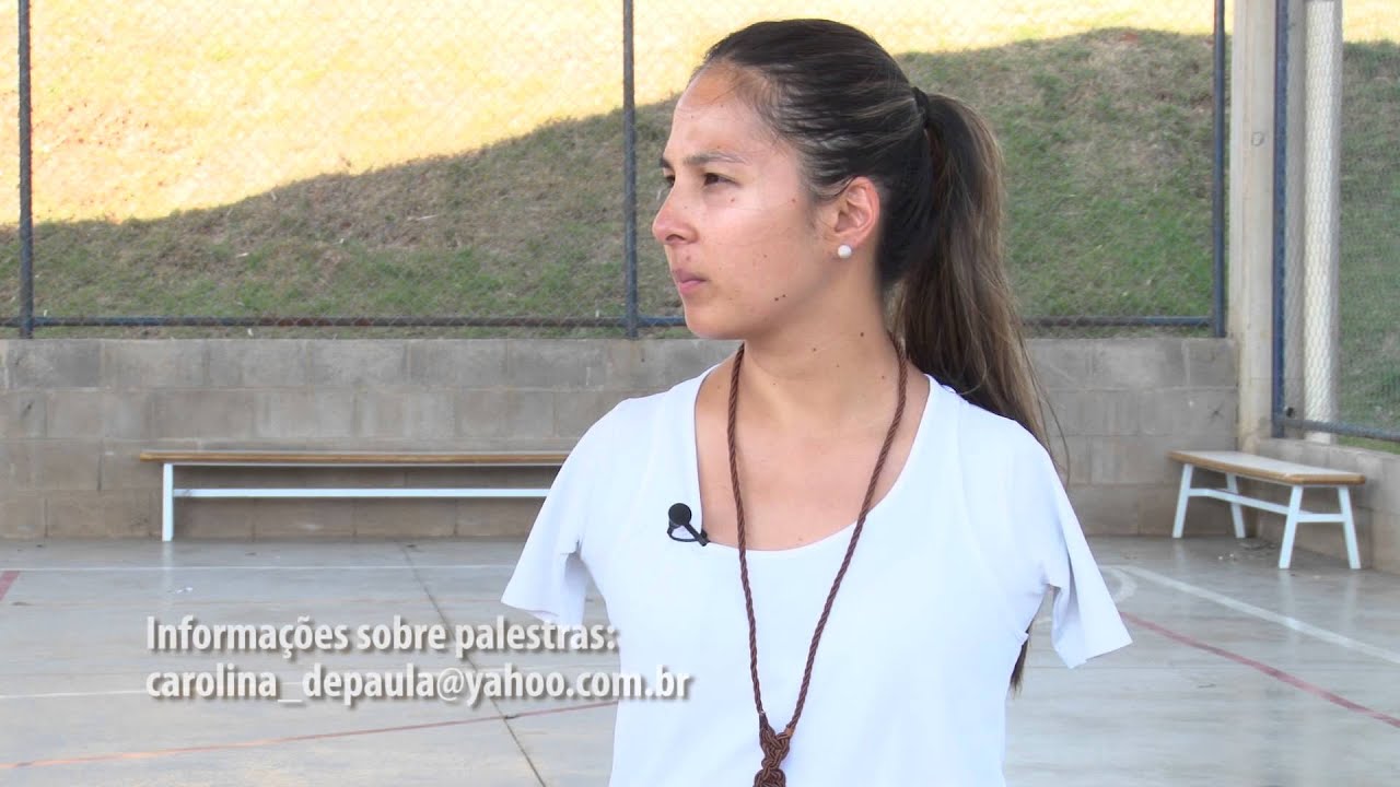 Bate Papo - Carolina Tanaka Meneghel