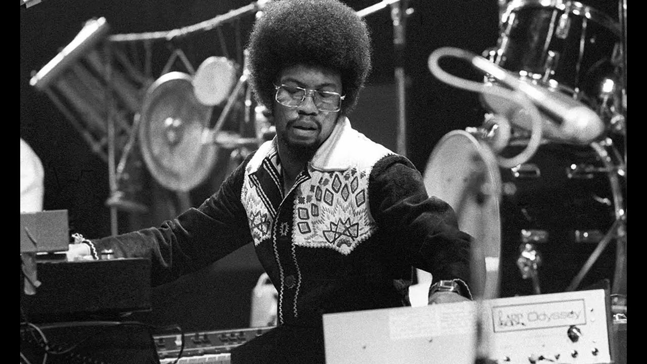 Herbie Hancock- Bring down the Birds - YouTube