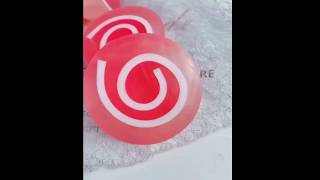 Oddly satisfying videos with pop music