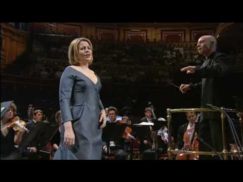 Renée Fleming sings Exsultate Jubilate (Mozart)