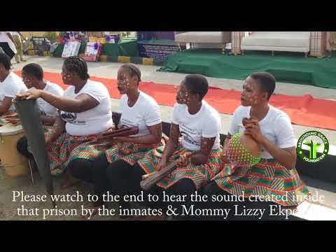 Don't miss this dance by the female prisoners. Chidinma is not the only lady in prison