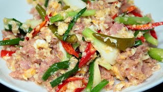 แหนมคั่วไข่รสเด็ด! เคล็ดลับคั่วให้หอม อร่อยถึงใจ | นายต้มโจ๊ก