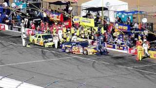 2009 NHMS Waltrip and Menard post crash pit stops
