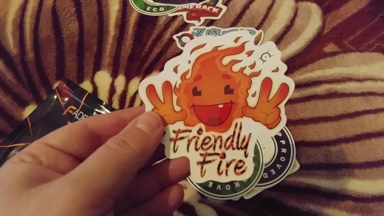 Fadecase sticker collection kicsomagoló