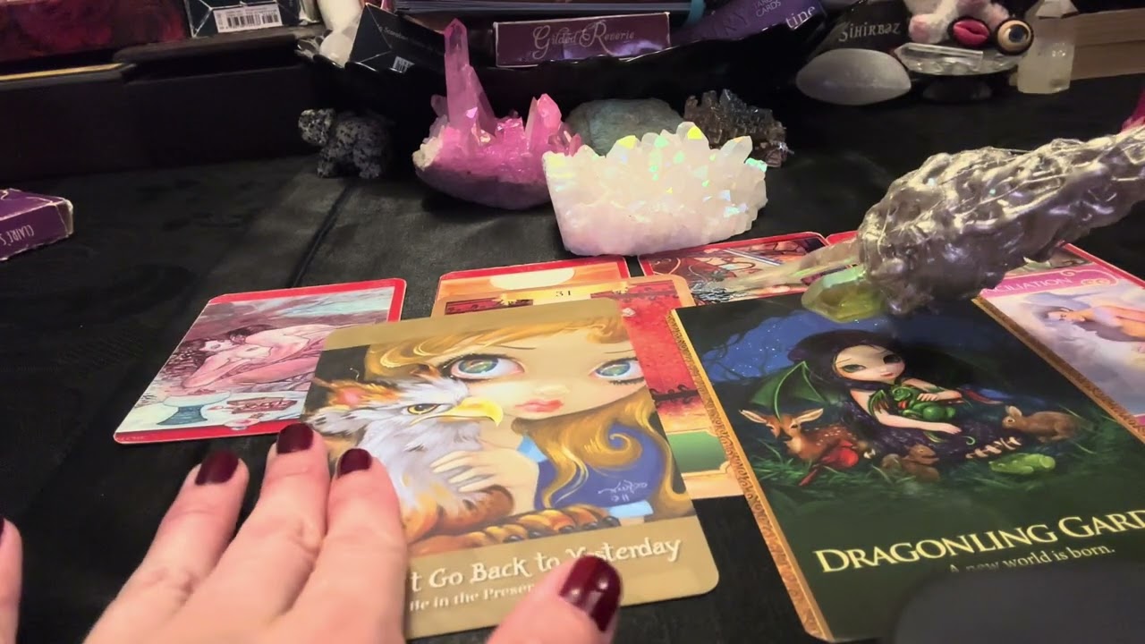 Size bakıp durmasına rağmen neden adım atmadı? 👀