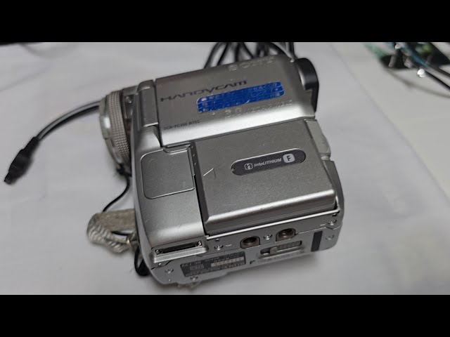✨美品✨SONY　DCR-PC350　MiniDV対応　化粧箱付き Sony DCR-PC350 SET Digital Camcorder Recorder Silver Video