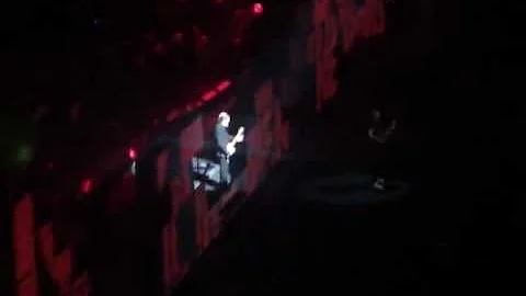 Roger Waters - Another Brick in the Wall (Part 2) Reprise/Mother (Seattle 2012)