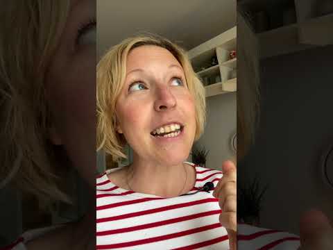Day 10: Why you should use contractions (even in business discussions) #Shorts - Day 10: Why you should use contractions (even in business discussions) #Shorts