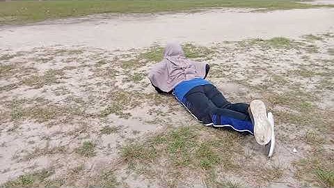 GERAKAN PUSH UP,SIT UP,BACK UP,SQUAT JUMP.