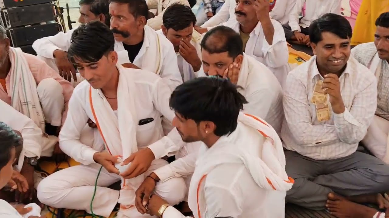 गुर्जर देसी राम रसिया। मेडिया बनी सिंह गुर्जर अमर सिंह व्याख्याता धायपुरा रामपुर धावाई दंगल स्थानीय।