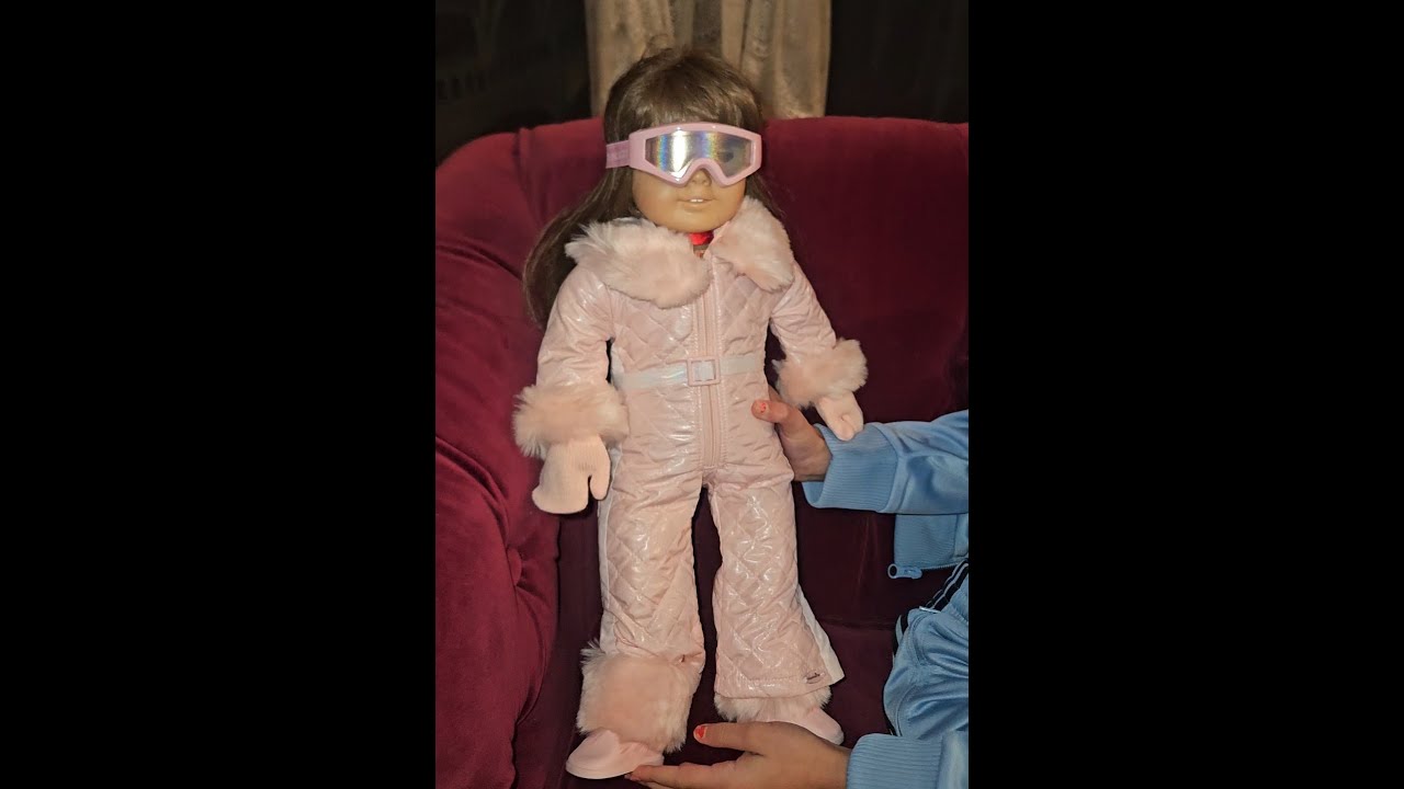 American Girl Fun on the Slopes Outfit Unboxing & Try-On