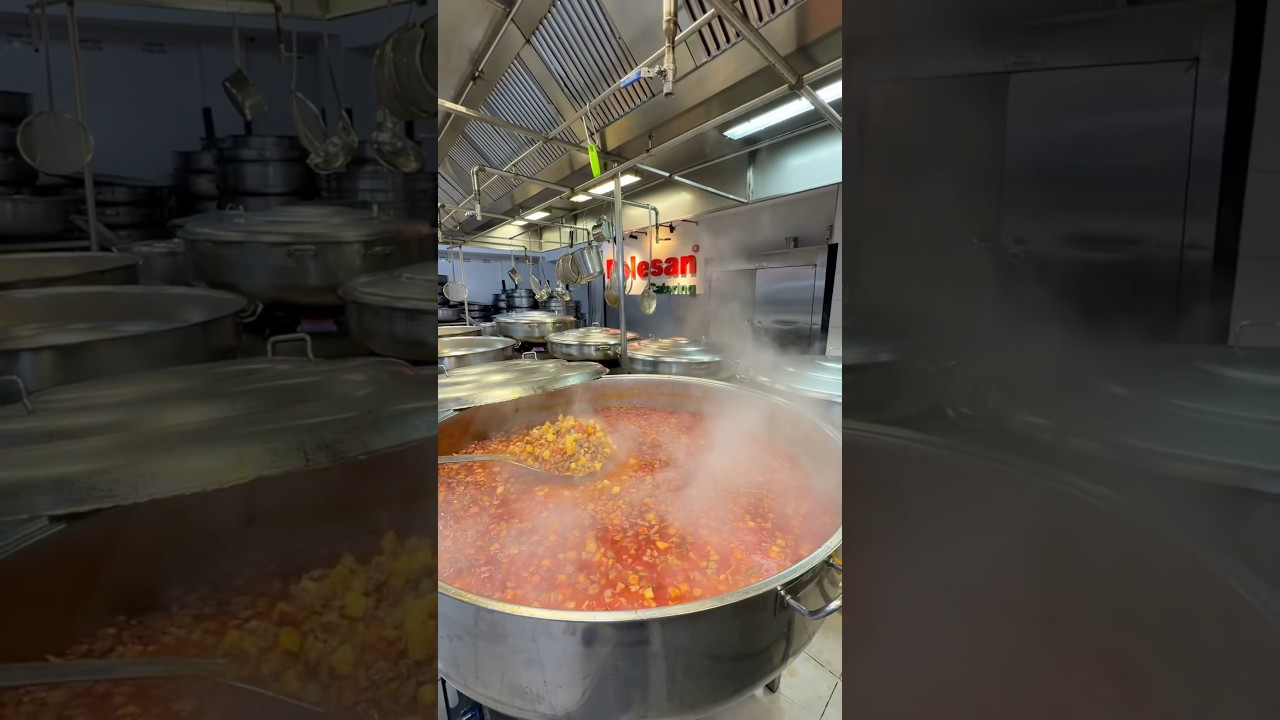 Nefis Tas Kebabımızın Hazırlanışını Nasıl Buldunuz? #catering #food #yemek #topluyemek Nefis Tas Kebabımızın Hazırlanışını Nasıl Buldunuz? #catering #food #yemek #topluyemek