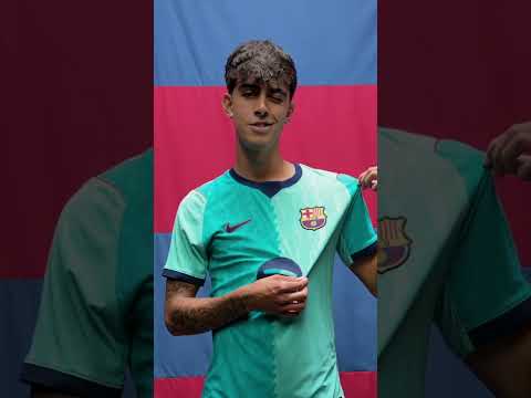 The runway is ready. Barça’s latest look is making its way through 👔 #fcbarcelona #football #shorts