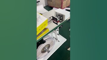 This is a corner labeling machine, small in size and easy to operate. Perfect for small business