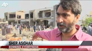 Bomber Targets Top Pakistani Policeman, 8 Killed